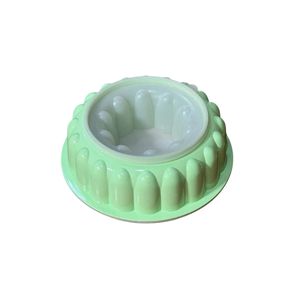 Tupperware vintage kitchen